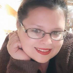 Meet your Posher, Lucy